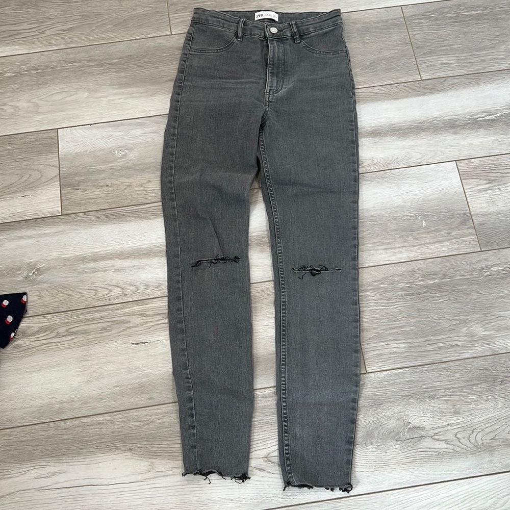 Zara GREY SKINNY JEANS